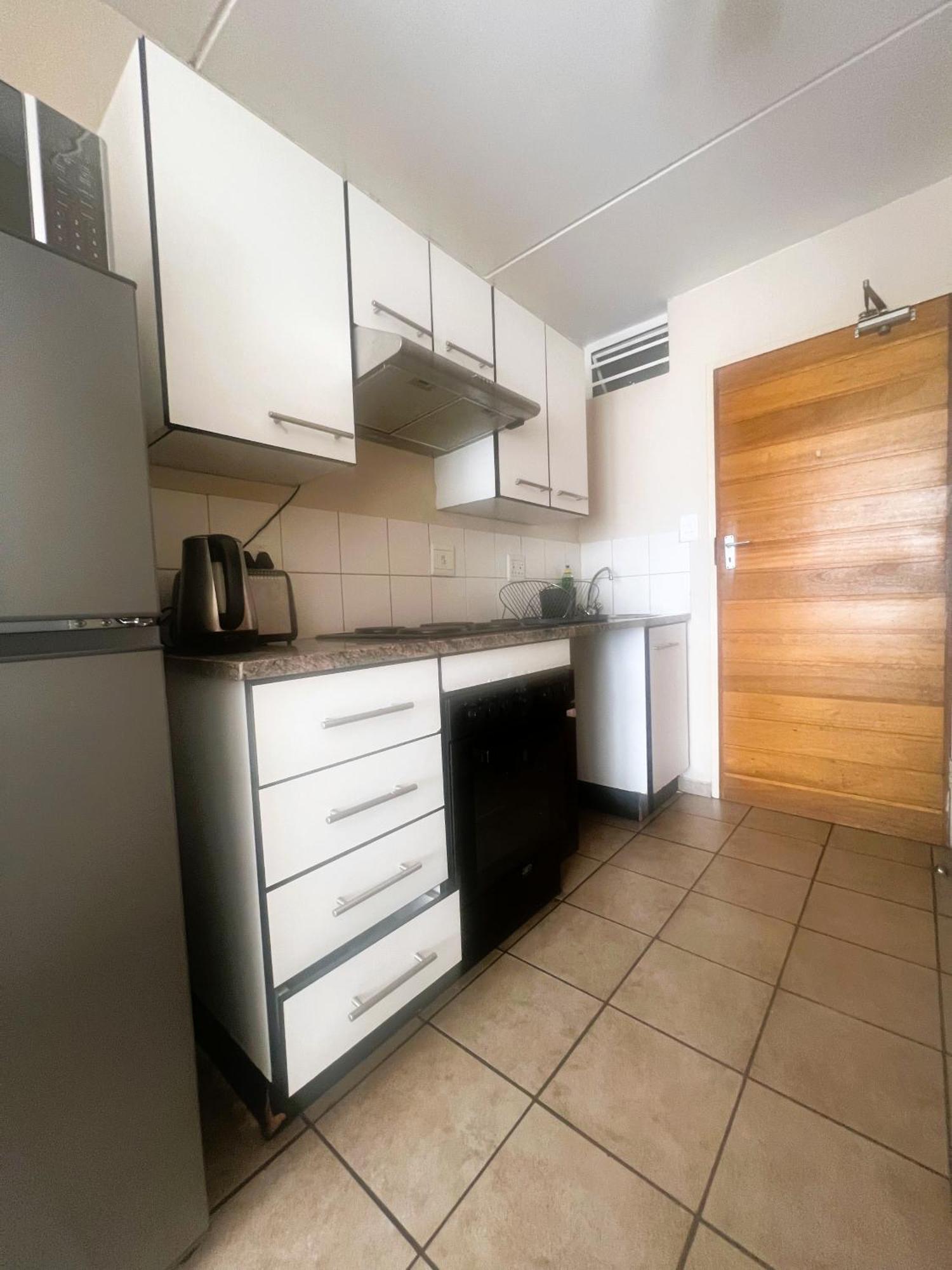 Smart And Cozy Studio With Netflix And Showmax Pretoria-Noord 外观 照片