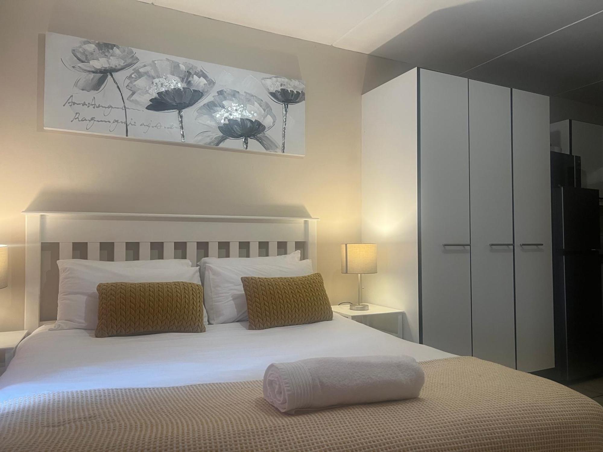 Smart And Cozy Studio With Netflix And Showmax Pretoria-Noord 外观 照片