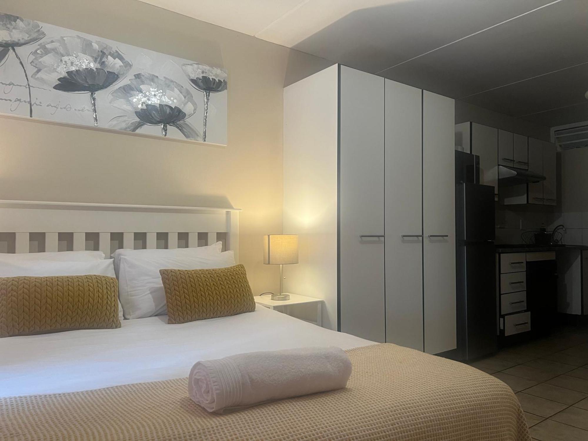 Smart And Cozy Studio With Netflix And Showmax Pretoria-Noord 外观 照片